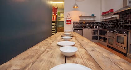 higgihaus 107 Sleeps 4 Monday - Friday