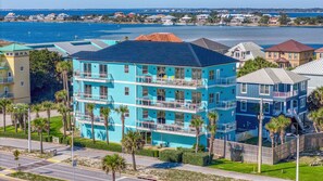 Exterior - Gorgeous Gulf View, Pet Friendly Condo/Within Walking Distance to Everything! (Pensacola Beach)