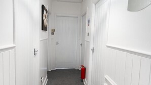 Apartment | Interior - 2-bed Flat, Wishaw, Free Parking, Family-friendly (Wishaw)