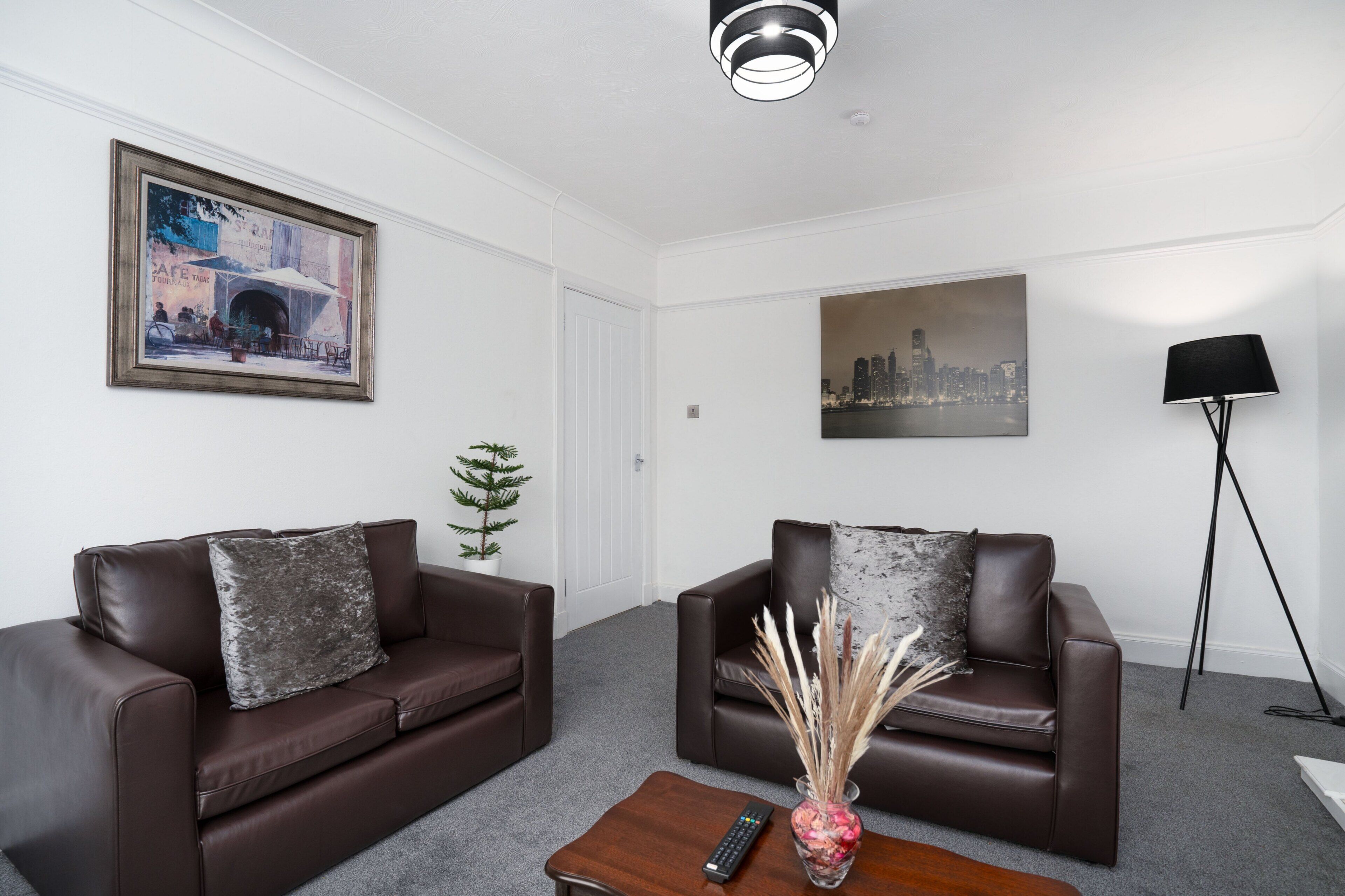 Apartment | Living area | TV