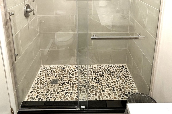Hair dryer, towels, toilet paper