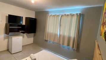 Comfort Double Room | Iron/ironing board, free WiFi