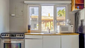 Private kitchen - Beach House Walk To The Beach #11 (San Juan)