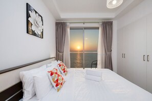 Bügeleisen/Bügelbrett, kostenloses WLAN, Bettwäsche