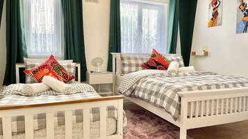 1 camera, ferro/asse da stiro, Wi-Fi, lenzuola