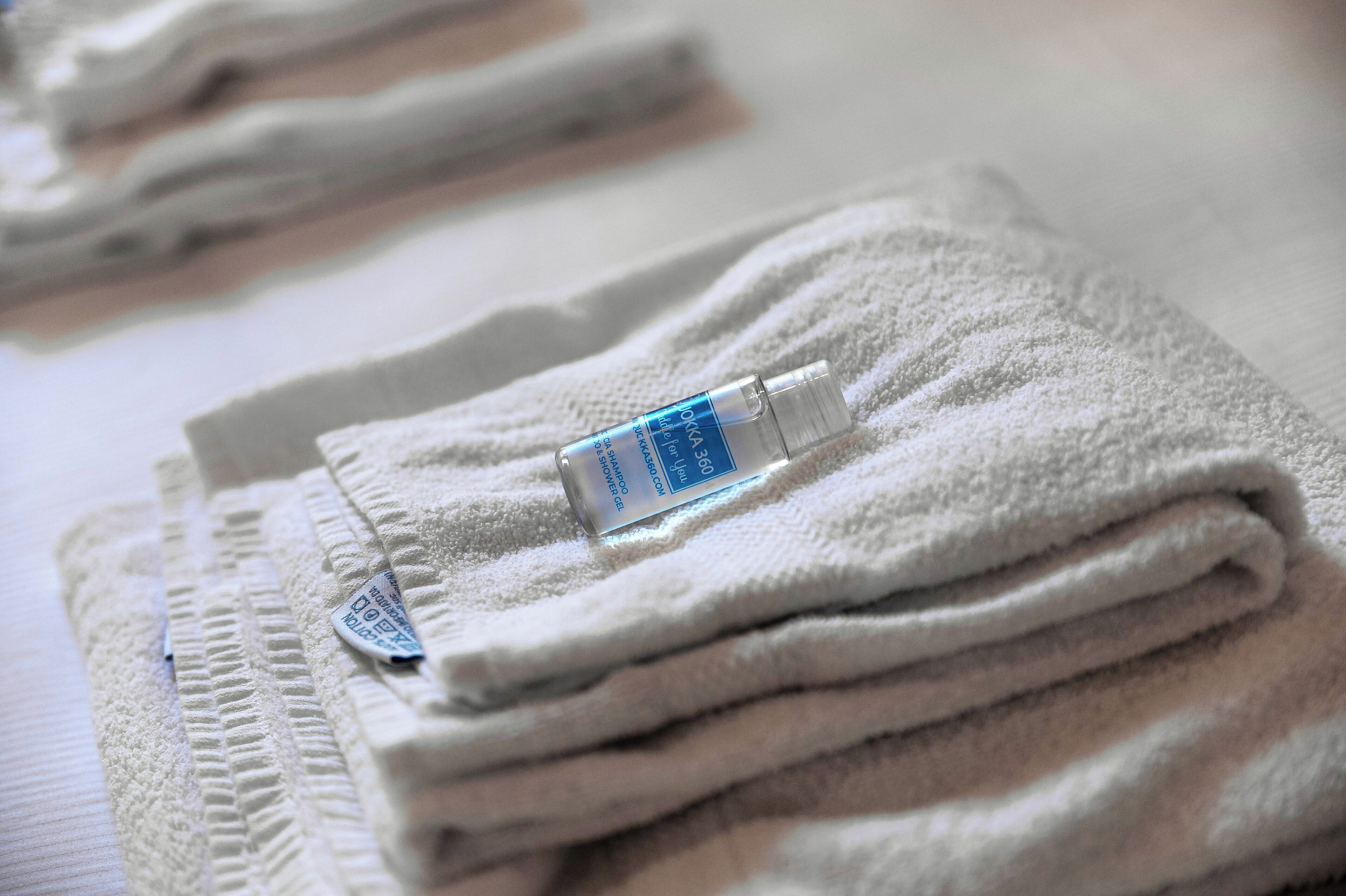 Iron/ironing board, free WiFi