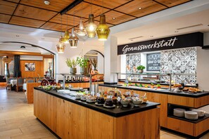 รวมอาหารเช้าแบบบุฟเฟ่ต์ ทุกวัน