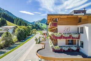 บริเวณภายนอก