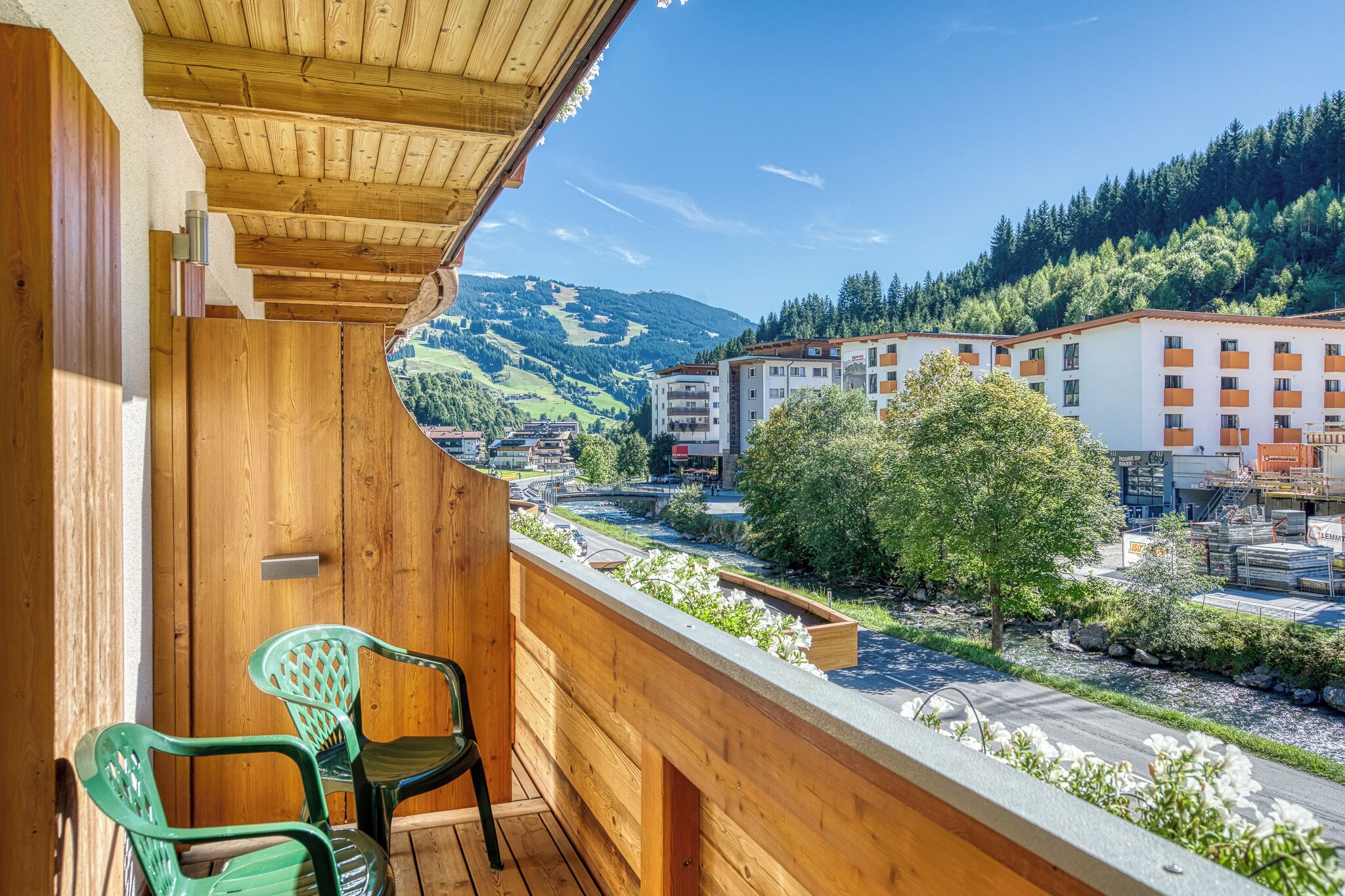 Klassieke tweepersoonskamer | Balkon