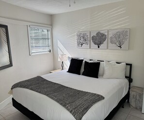 2 habitaciones, escritorio, wifi y ropa de cama