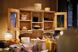 Desayuno buffet incluido todos los días 