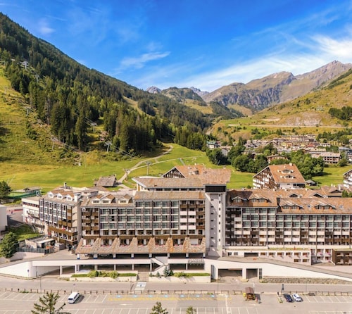 Hotiday Apartments La Thuile
