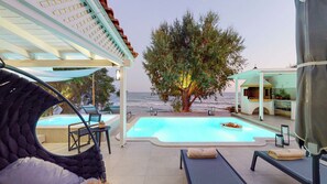 A heated pool - NIKKON LUXURY LIVING is a luxury private villa, in top of the sea.Enjoy LUXURY. (Crete)