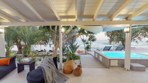 A heated pool - NIKKON LUXURY LIVING is a luxury private villa, in top of the sea.Enjoy LUXURY. (Crete)