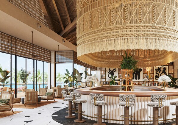 10 Bars/Lounges, 2 Poolbars