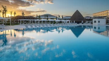 5 outdoor pools, cabanas (surcharge), pool umbrellas