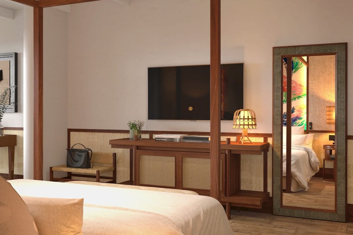 1 bedroom, free minibar, in-room safe, desk