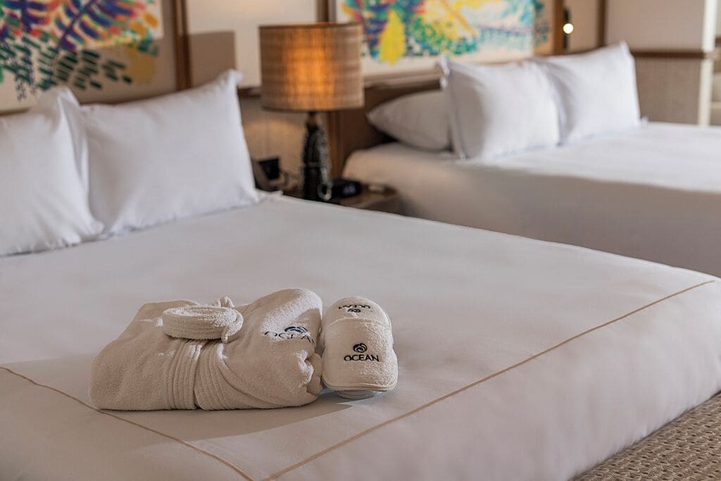 Privilege Junior Suite Ocean View | Gratis produkter i minibar, värdeförvaringsskåp på rummet och skrivbord