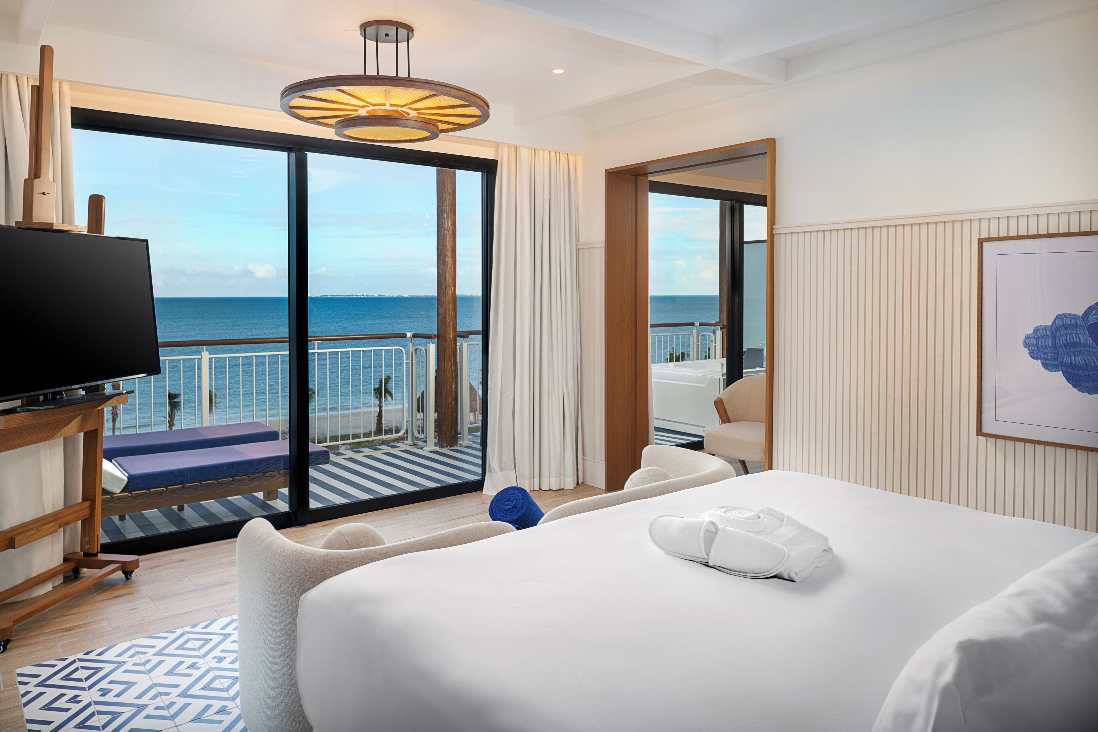 Privilege Master Suite Ocean Front