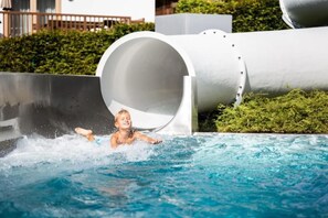 House | Pool | Outdoor pool - Authentic Mountain Retreat for 12 (Wald im Pinzgau)