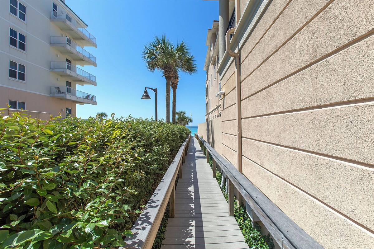 Photo 19 of Cotton Candy - Crystal Beach Cottages, Near Beach, Destin, Community Pool!