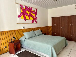 Double Room, Courtyard View | Cadar katil 