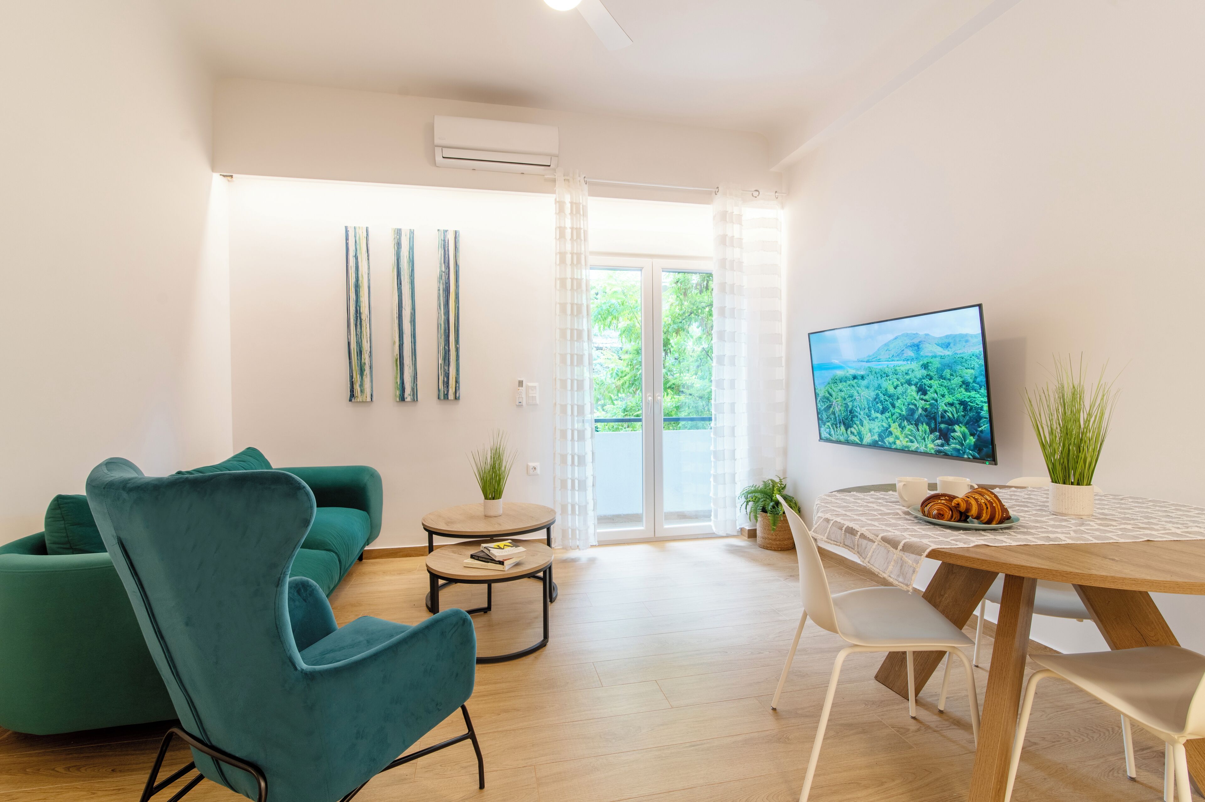 Apartamento, 2 habitaciones, balcón | Zona de estar