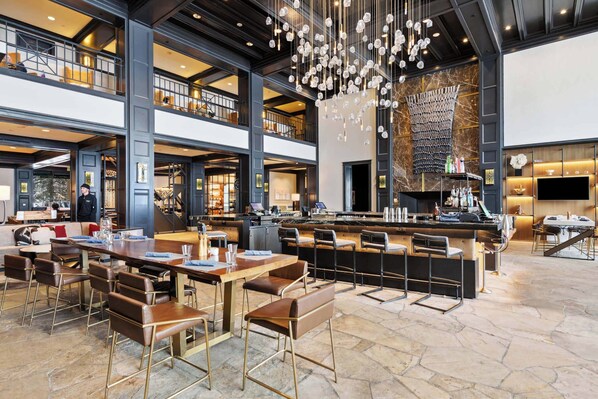 Bar (on property) - Hyatt Residence 4051 - 2 Bedroom Residence (Beaver Creek)