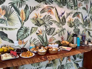 Ilmainen päivittäinen paikallinen aamiainen