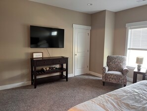 3 bedrooms, iron/ironing board, travel cot, WiFi
