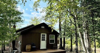 SandRiver Cabin
Relax on the mouth of the SandRiver with views of Lake Superior