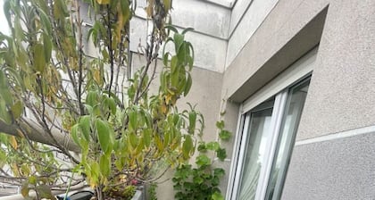 Blue Haven SĂšvres Vue jardin
