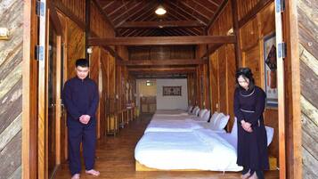 City Shared Dormitory, Mixed Dorm | Minibar, individually decorated, individually furnished, free WiFi