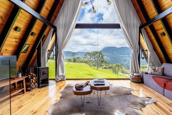 Cabin | Living area
