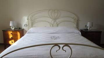 2 Schlafzimmer, Bettwäsche