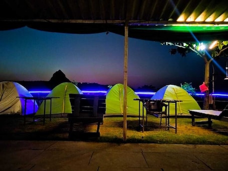 Economy Tent, Lake View | 20 bedrooms