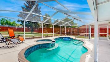 Alberca al aire libre