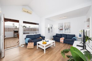 TV - Villa Haria - Three Bedroom Villa, Sleeps 6 (Tías)