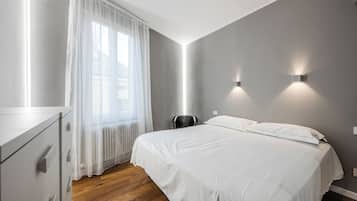 Deluxe Apartment, City View | 2 bilik tidur, Wi-fi percuma