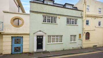 Rumah | 3 kamar tidur