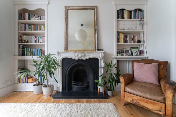 3 bedrooms - Host Stay Montpelier Townhouse (Brighton)