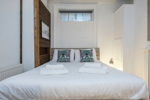 Studio | Internet - Host Stay Grafton Driftwood (Brighton)