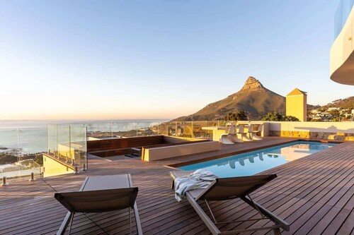 The Summit Camps Bay - Luxury Villa | Views | Pool