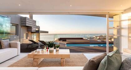 The Summit Camps Bay - Luxury Villa | Views | Pool