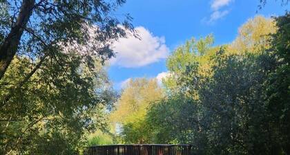 4 Bedroom Home in Buckingham