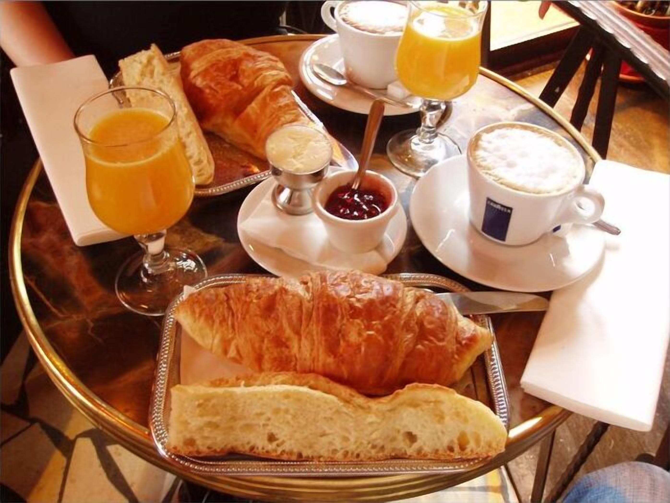Daily continental breakfast for a fee