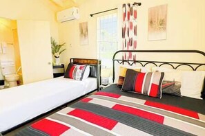 3 bedrooms, iron/ironing board, travel crib, internet