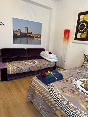 1 chambre, coffres-forts dans les chambres, lit parapluie, Wi-Fi gratuit