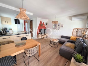 TV - Nice apartament in zone La Llosa  (Cambrils)