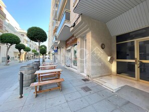 Outdoor dining - Flat in the heart of the port of Cambrils (Cambrils)
